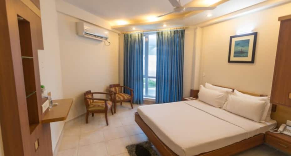 Empires Hotel Puri Price, Reviews, Photos & Address